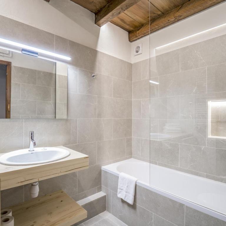 La Pleta Del Tarter - Three-Bedroom House - 17