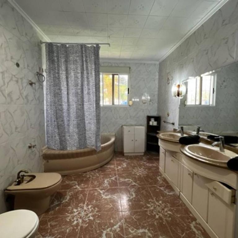 Casa Con Piscina Privada Marenyet - Five-Bedroom House - 25