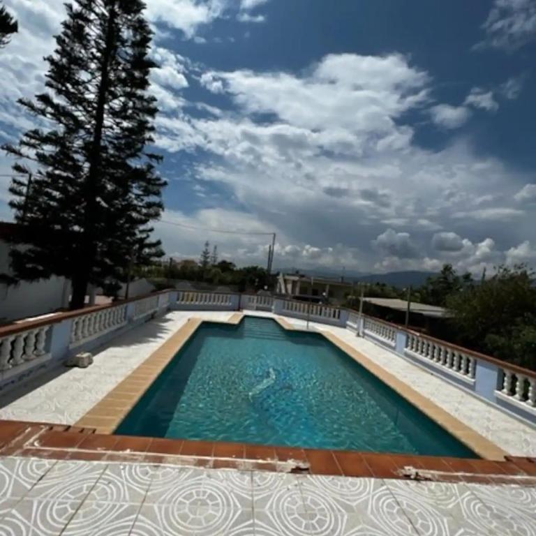 Casa Con Piscina Privada Marenyet - Five-Bedroom House - 5