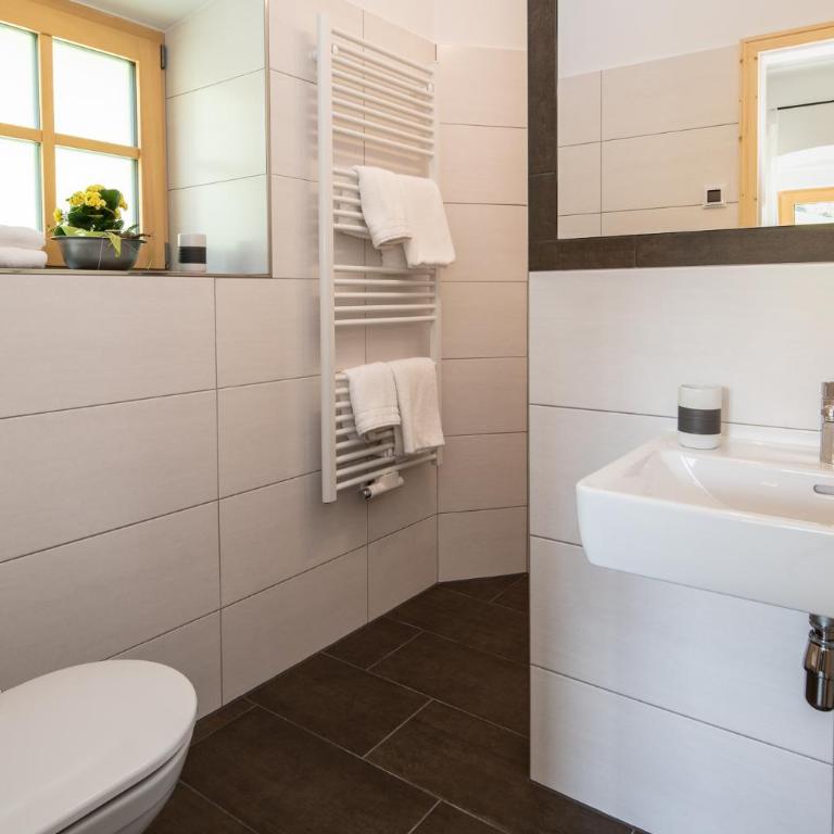Brunner - Ferienwohnung im Hühnerhotel - Apartment mit 2 Schlafzimmern - 46