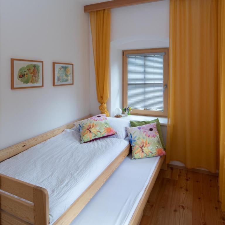 Brunner - Ferienwohnung im Hühnerhotel - Apartment mit 2 Schlafzimmern - 6