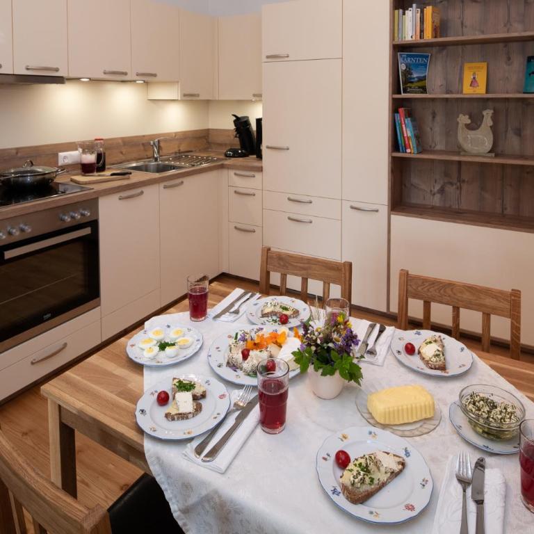 Brunner - Ferienwohnung im Hühnerhotel - Apartment mit 2 Schlafzimmern - 47
