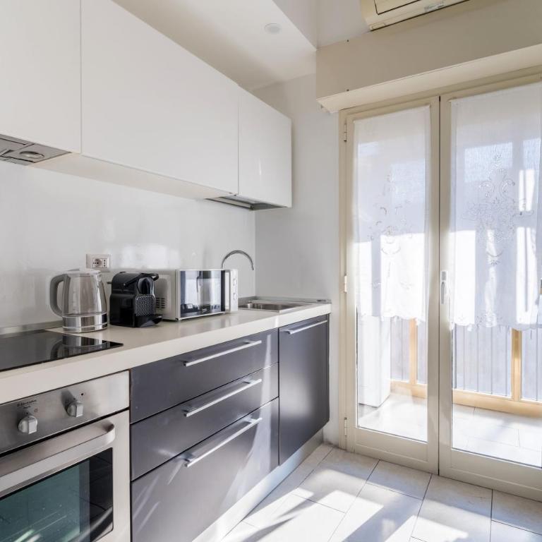 Maison Lumiere, Design Apt 5 min from Tiburtina Station - Appartamento con 2 Camere da Letto - 9
