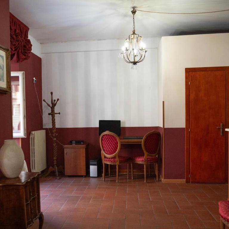 Imperial GuestHouse - Camera Matrimoniale Deluxe - 11