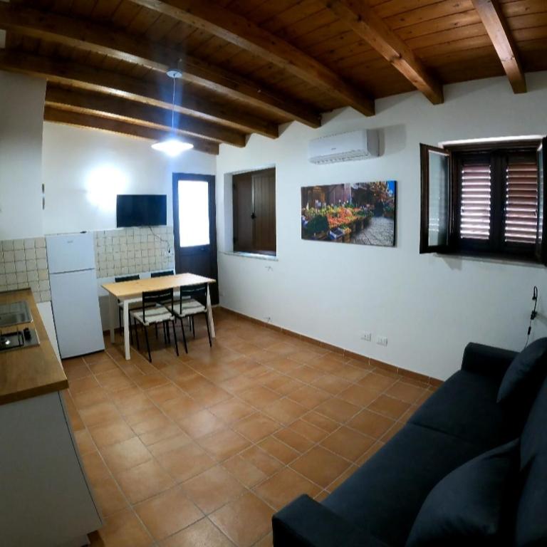 Al bastione della pace - Appartamento con 2 Camere da Letto - 1