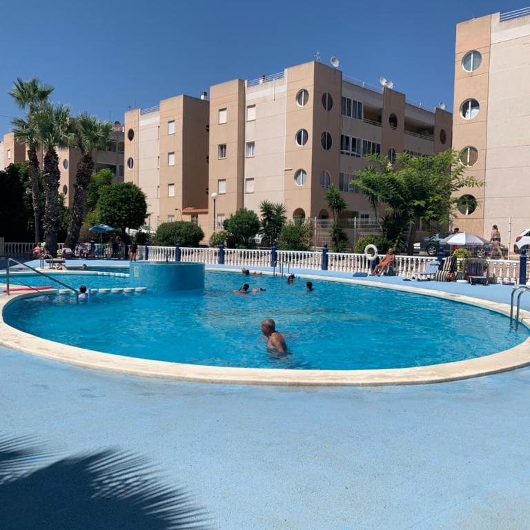 Beau et paisible T4 torrevieja - Apartamento de 3 dormitorios - 18