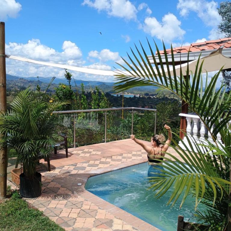 Finca con vista al embalse y jacuzzi - Casa de 3 dormitorios - 23