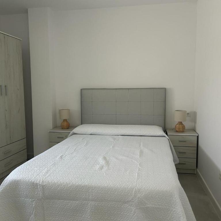Apartamentos MILANO - Two-Bedroom Apartment - 1