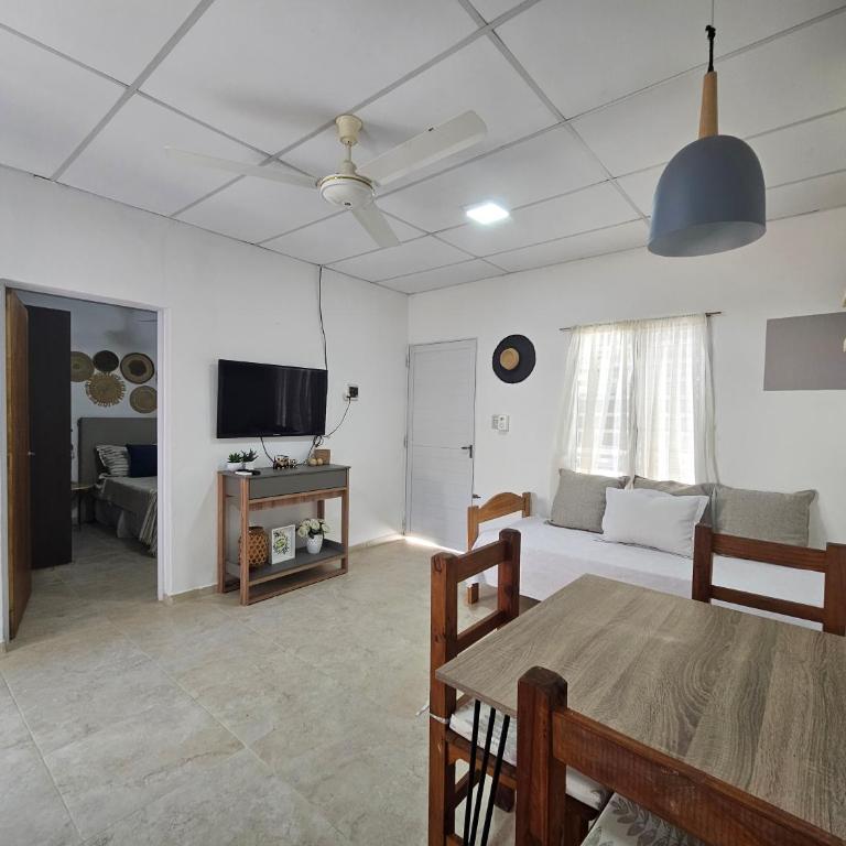 Pringles Dpto Temporario 2 - Apartamento de 1 dormitorio - 1