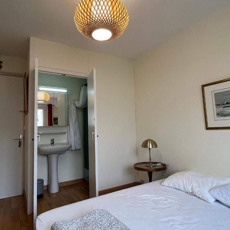 Appartement spacieux face mer avec balcon, proche du centre et commerces - FR-1-197-170 - Appartement (6 Adultes) - 28