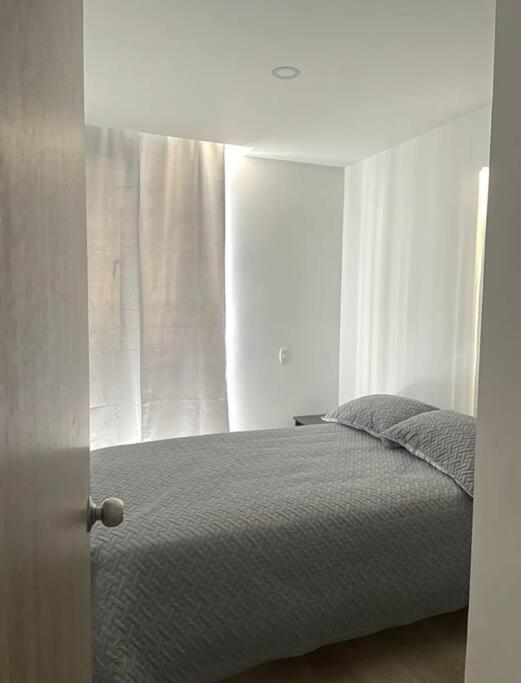 Acogedor y Amplio apartamento, cerca a Cable Plaza - Apartamento de 3 dormitorios - 12