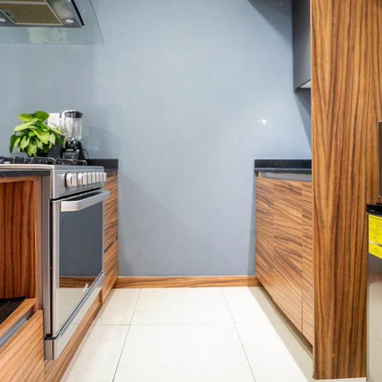 Excelente Ubicación en Colonia Americana - Two-Bedroom Apartment - 25