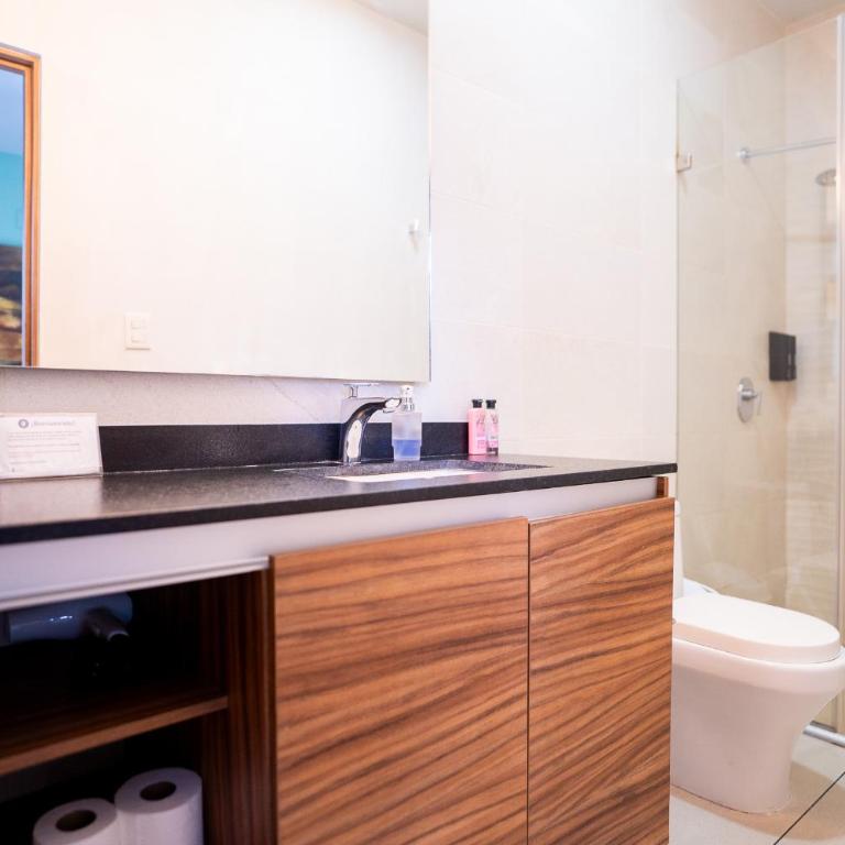 Excelente Ubicación en Colonia Americana - Two-Bedroom Apartment - 38