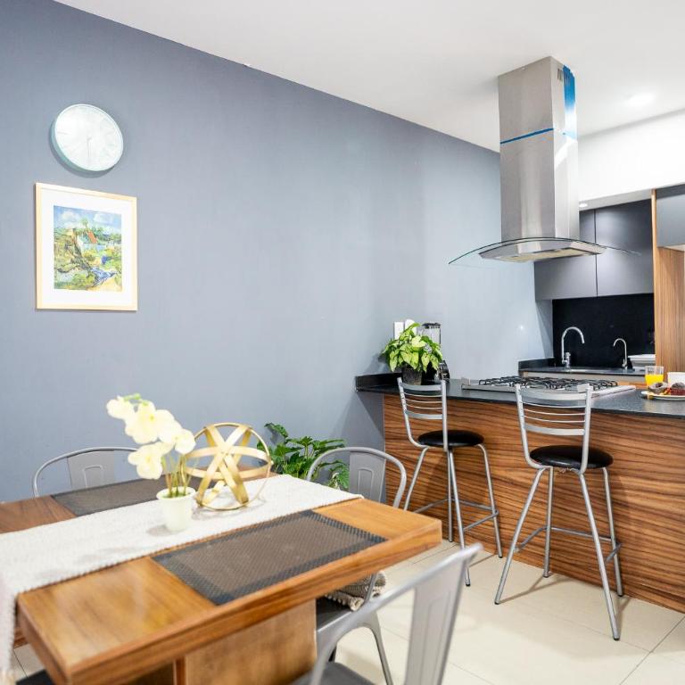 Excelente Ubicación en Colonia Americana - Two-Bedroom Apartment - 10