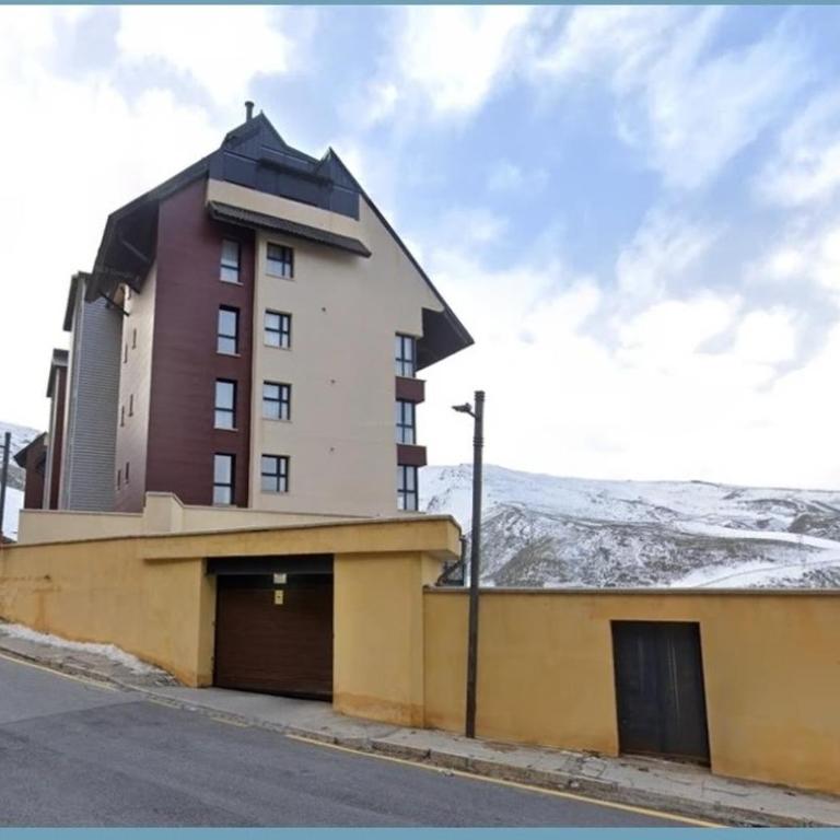 Estudio Infinity con parking - Apartamento de 1 dormitorio - 20