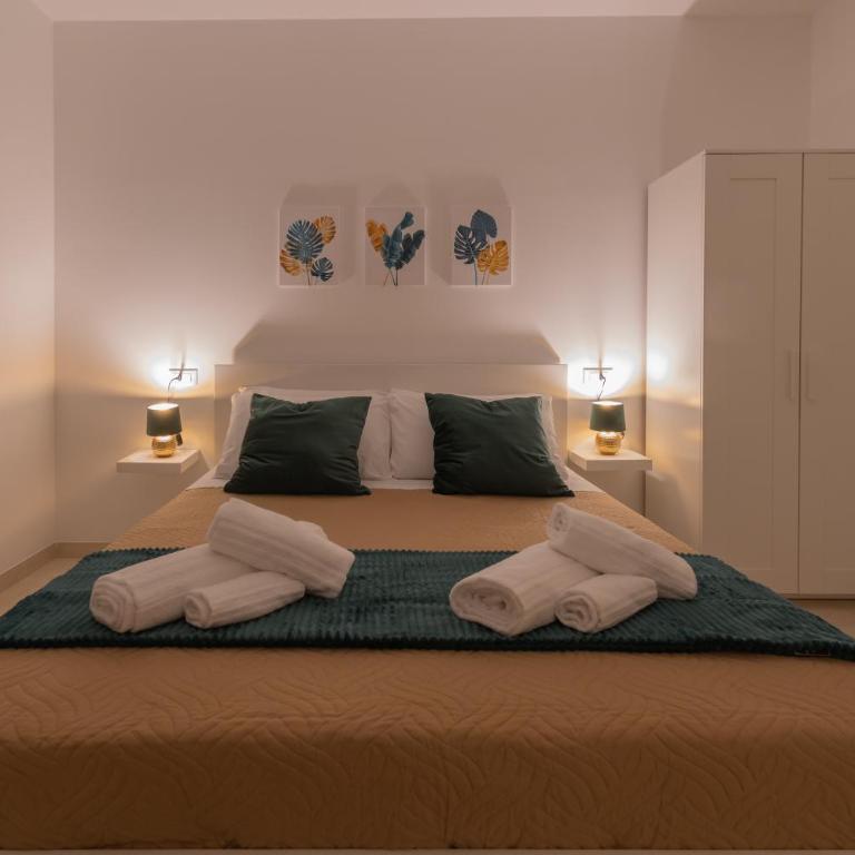 Smilax - Hydruntum Holiday Rooms - Camera Matrimoniale con Bagno Privato - 2