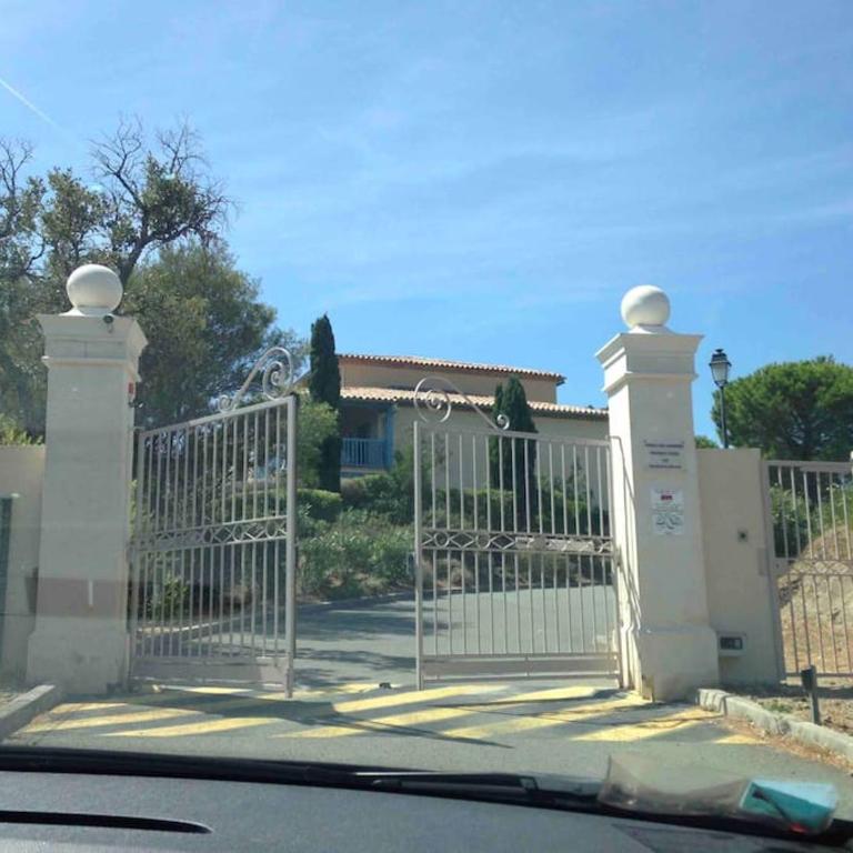 Beau 2 pièces, Magnifique vue mer et piscine - Appartement 1 Chambre - 36