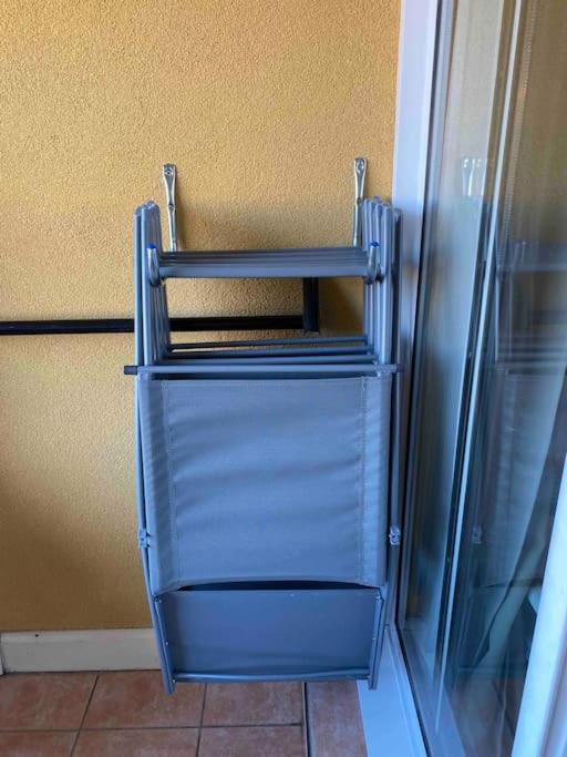 Beau 2 pièces, Magnifique vue mer et piscine - Appartement 1 Chambre - 54