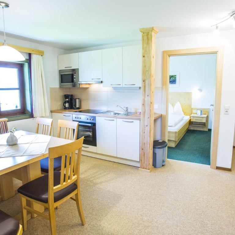 Nöglhof - Standard Apartment mit 2 Schlafzimmern und Balkon - 11