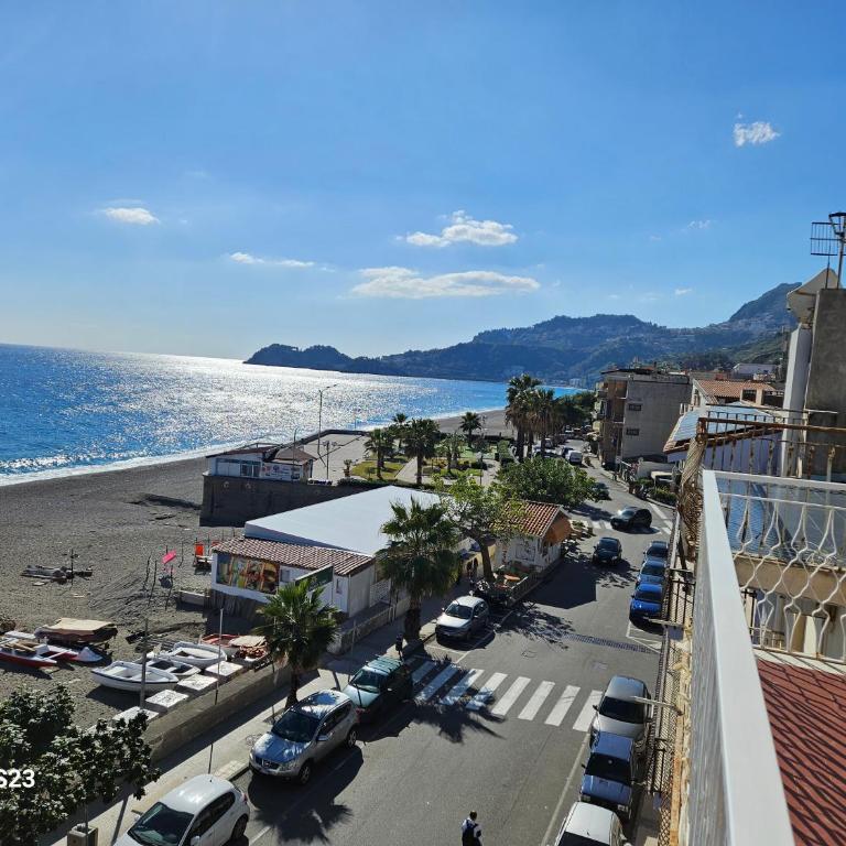BAGLIO SUL MARE Letojanni Taormina - Appartamento con 2 Camere da Letto - 42