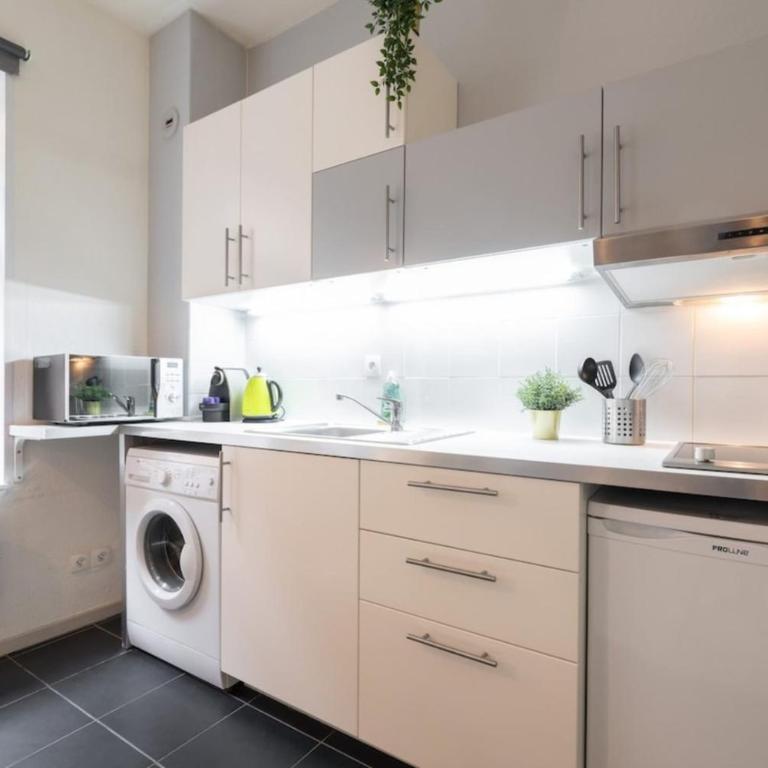 Vieux Lille bright duplex ! 3pers - Apartment - 4