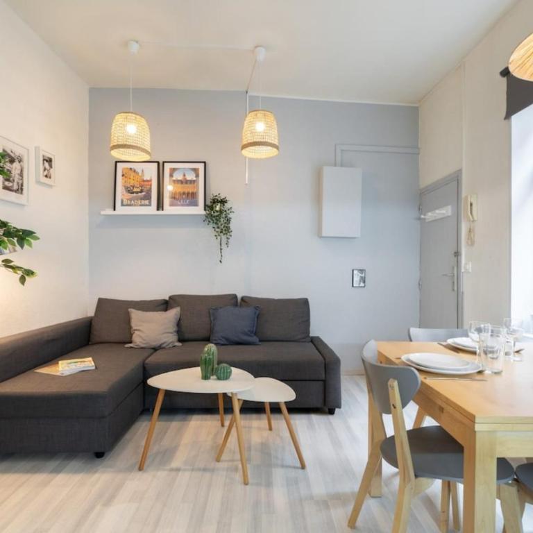 Vieux Lille bright duplex ! 3pers - Apartment - 6