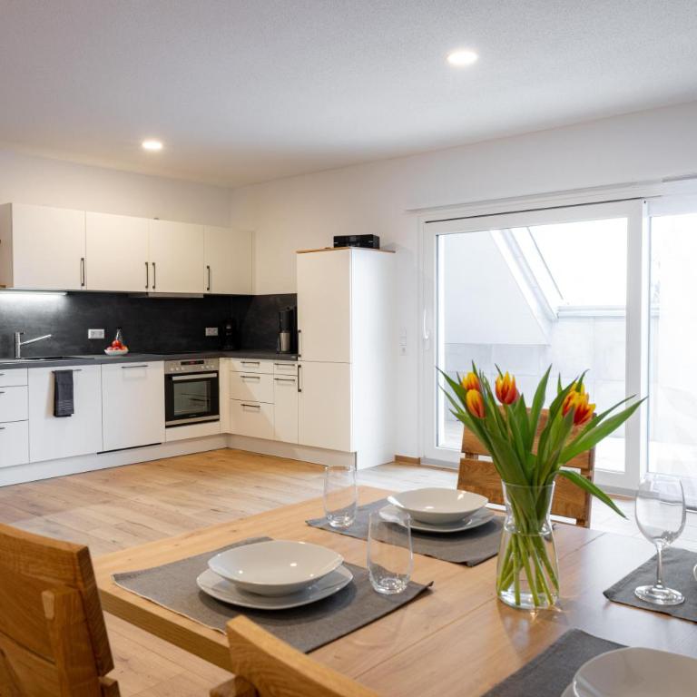 Ferienwohnung Müller GbR - Apartment mit 2 Schlafzimmern und Dusche - 4