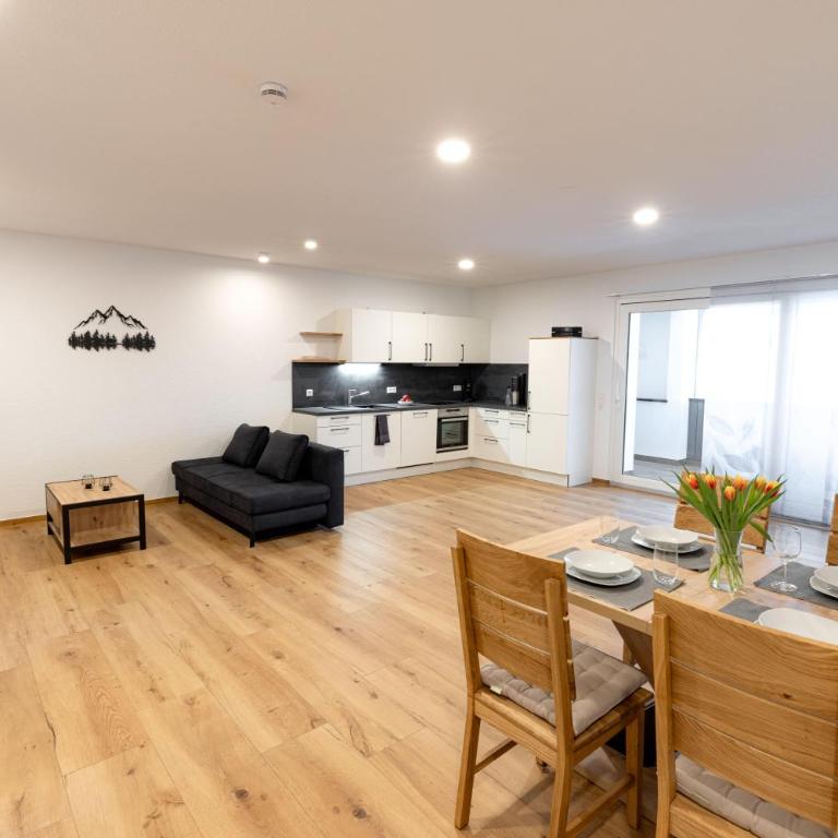 Ferienwohnung Müller GbR - Apartment mit 2 Schlafzimmern und Badezimmer - 1