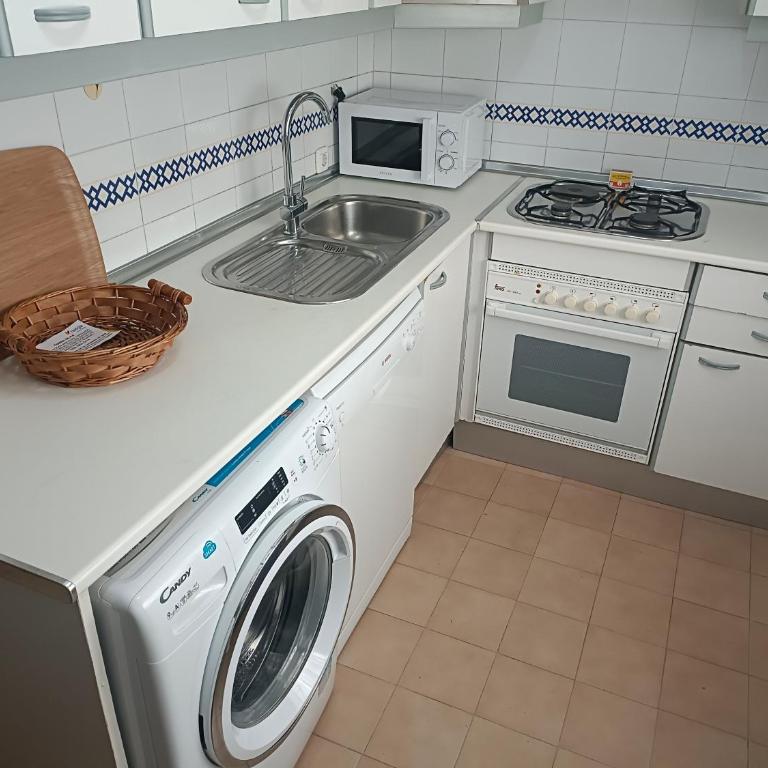 Piso para 6 junto al acueducto. A pasos del centro - Apartamento de 3 dormitorios - 16