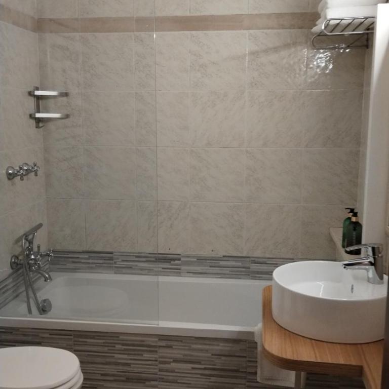B&B L'Esquilina - Camera Matrimoniale con Bagno Privato - 4