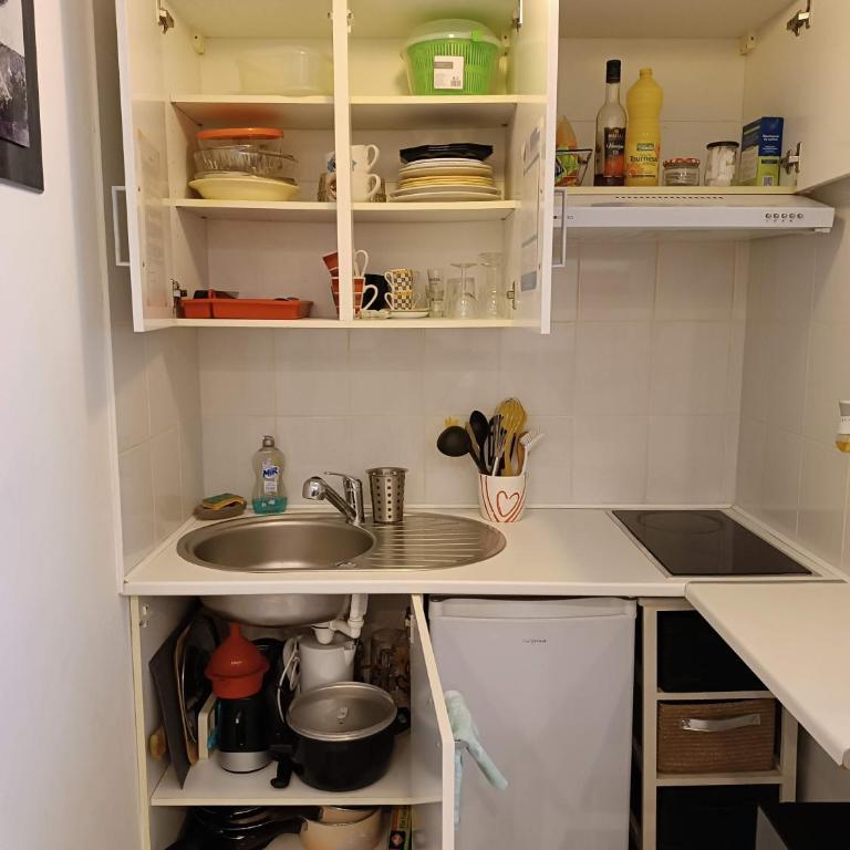 Le Colonel, Studio au Cœur du village en rez-de-chaussée d'une ancienne maison - Appartement 1 Chambre - 14