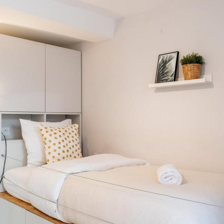 Lille Hypercentre - Nice equipped studio - Apartment - 6