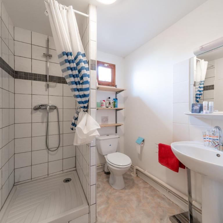 Grand Appartement dans Chalet Serre Chevalier à 8 minutes des pistes - Appartement avec Vue sur la Montagne - 40