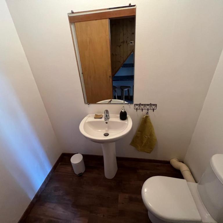 Grand Appartement dans Chalet Serre Chevalier à 8 minutes des pistes - Appartement avec Vue sur la Montagne - 32