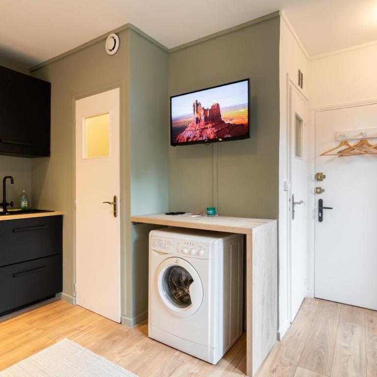 Hypercentre-gares: superbe studio équipé - Appartement - 7