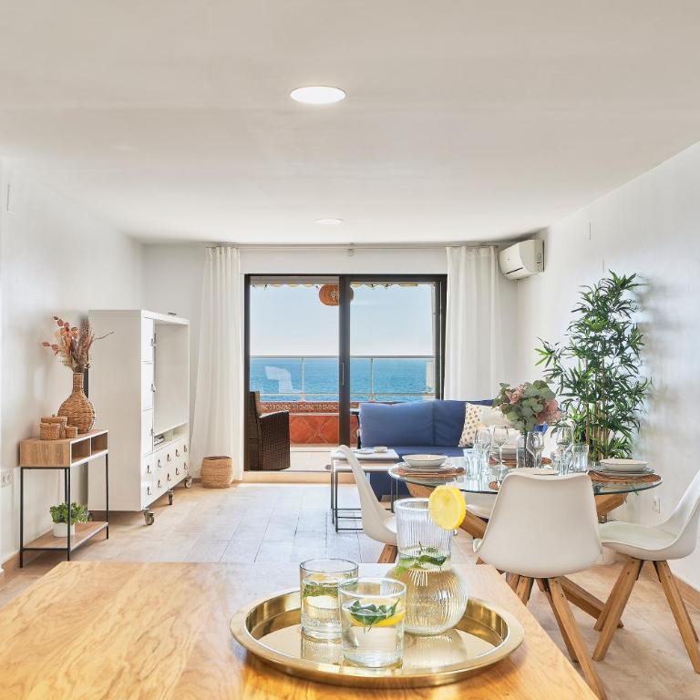 Sunrise & Sunset Unique Experience Sea Views Parking Pool Mijas Costa & Fuengirola - Apartamento de 2 dormitorios - 10