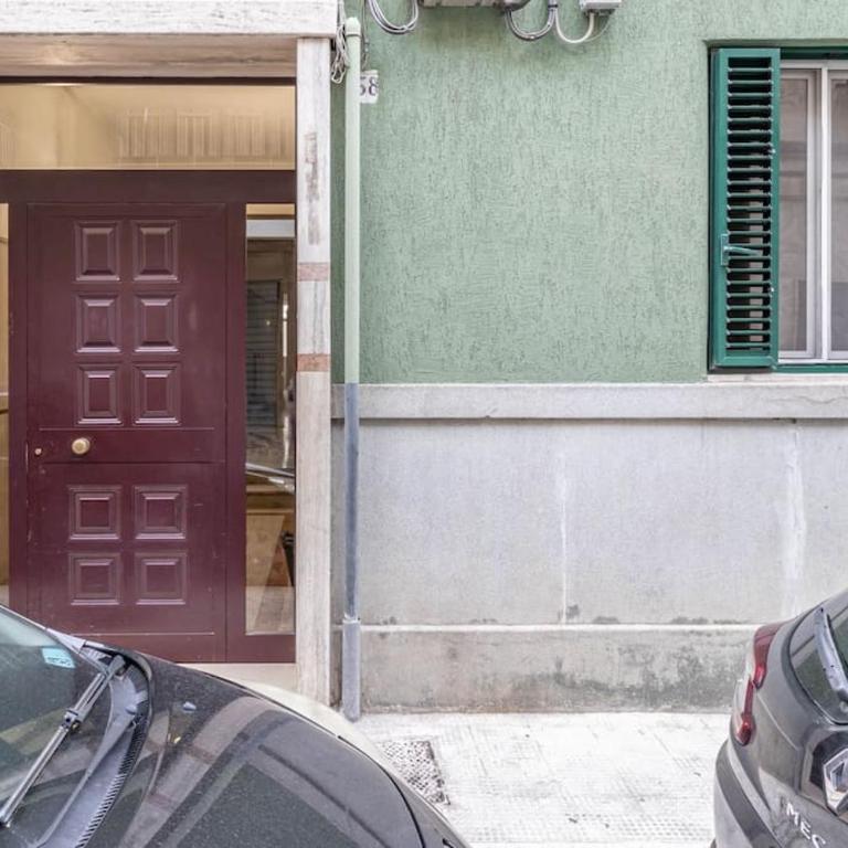 ¤Charme di Bari¤ Intero APT con Design Moderno e Centrale - Appartamento con 1 Camera da Letto - 9