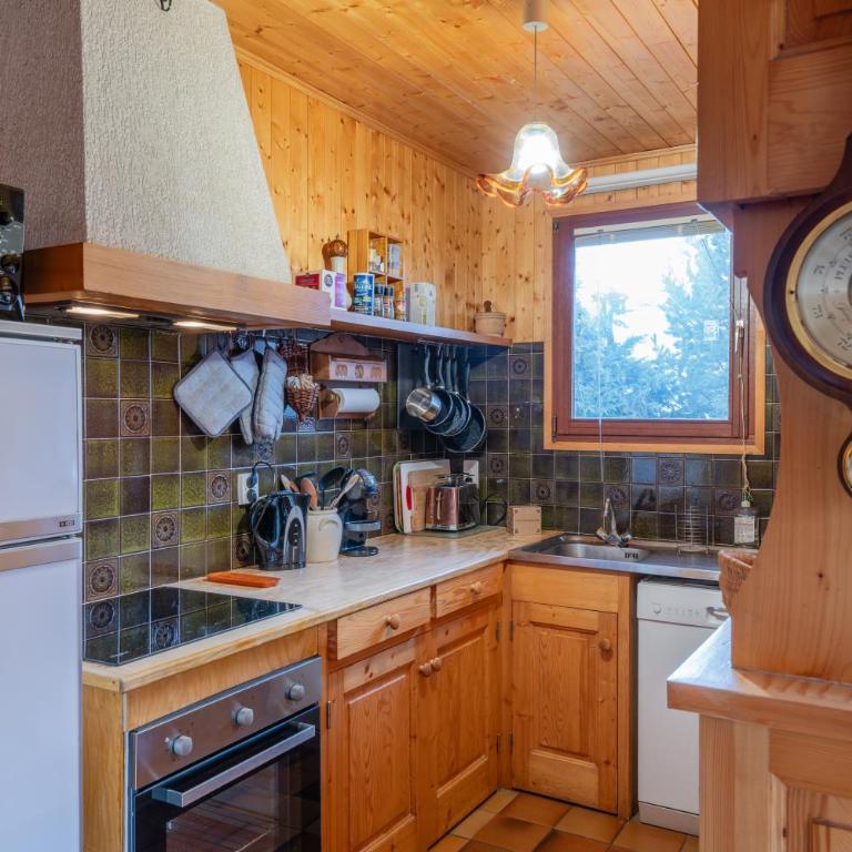 Serre Chevalier Chantemerle grand appartement 150 m2 dans chalet familial - Appartement - 34