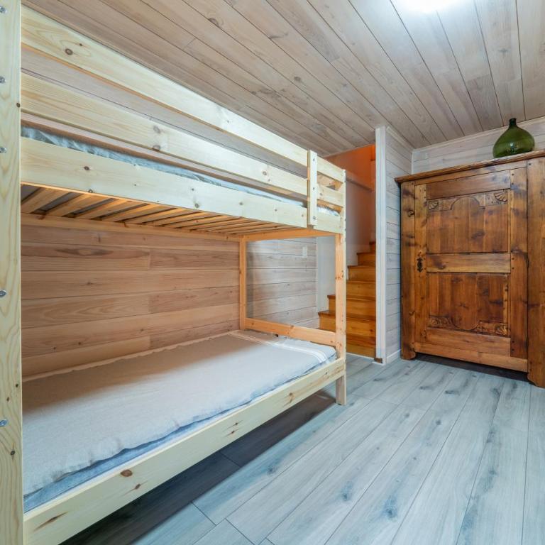 Serre Chevalier Chantemerle grand appartement 150 m2 dans chalet familial - Appartement - 66