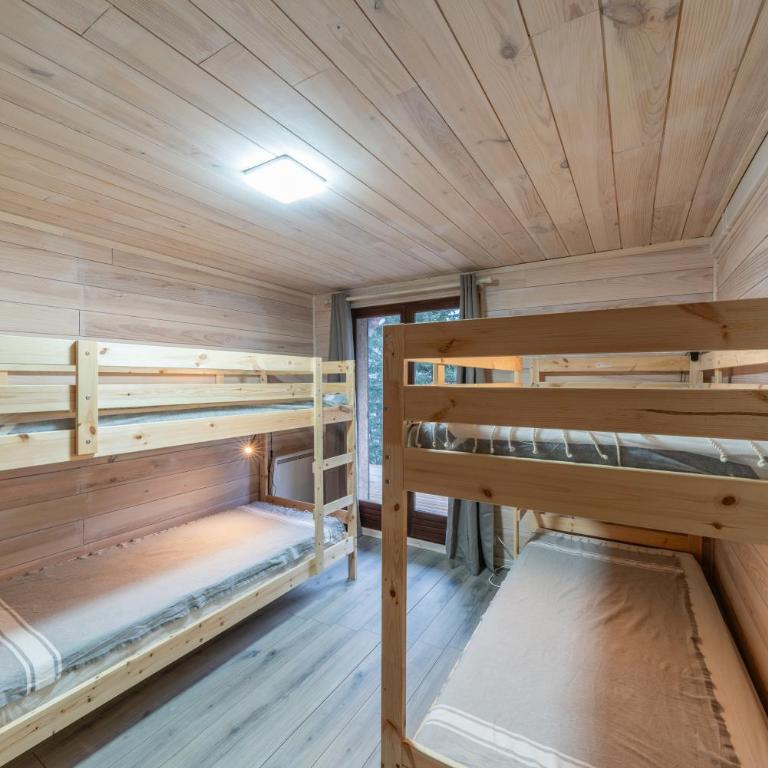 Serre Chevalier Chantemerle grand appartement 150 m2 dans chalet familial - Appartement - 61