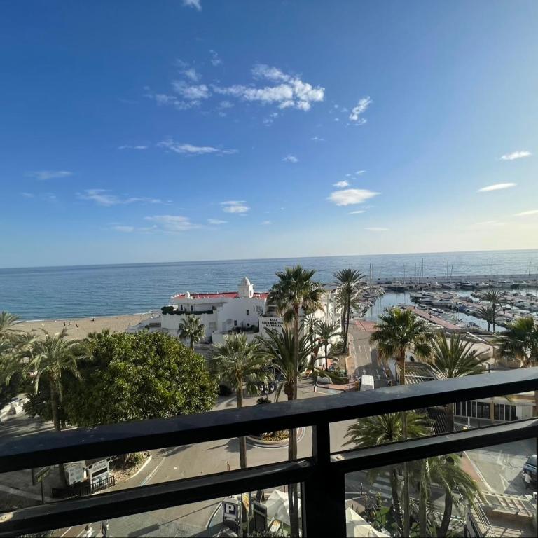Apartamento en Primera Línea, Marbella Centro - One-Bedroom Apartment - 20