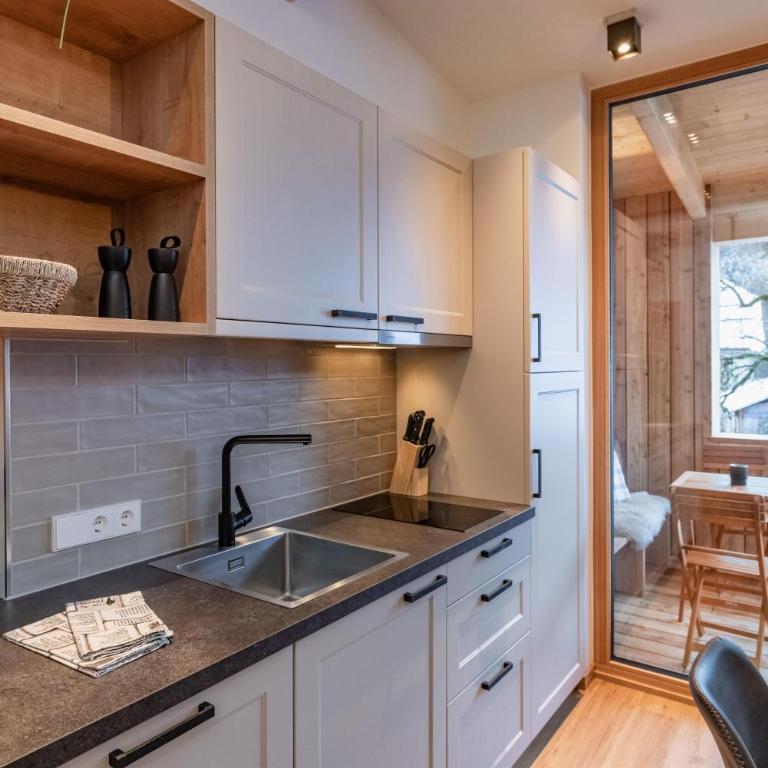 Landhaus Jenul - Apartment mit 2 Schlafzimmern und Dusche - 10