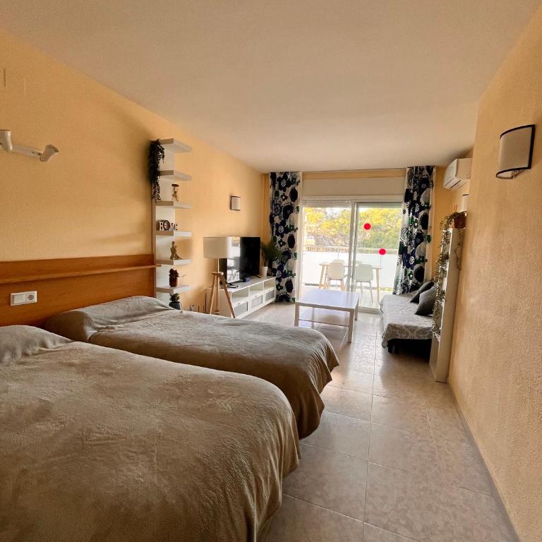 Cap Salou Sea View - One-Bedroom Apartment - 8