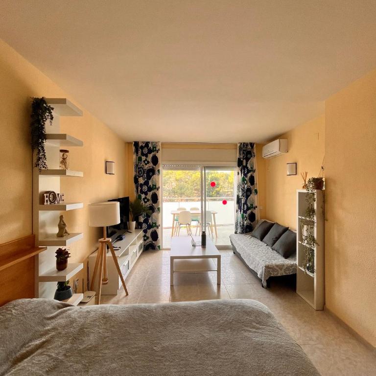 Cap Salou Sea View - One-Bedroom Apartment - 2