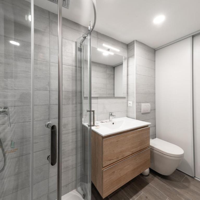 Serre Chevalier Chantemerle grand appartement 150 m2 dans chalet familial - Appartement - 69