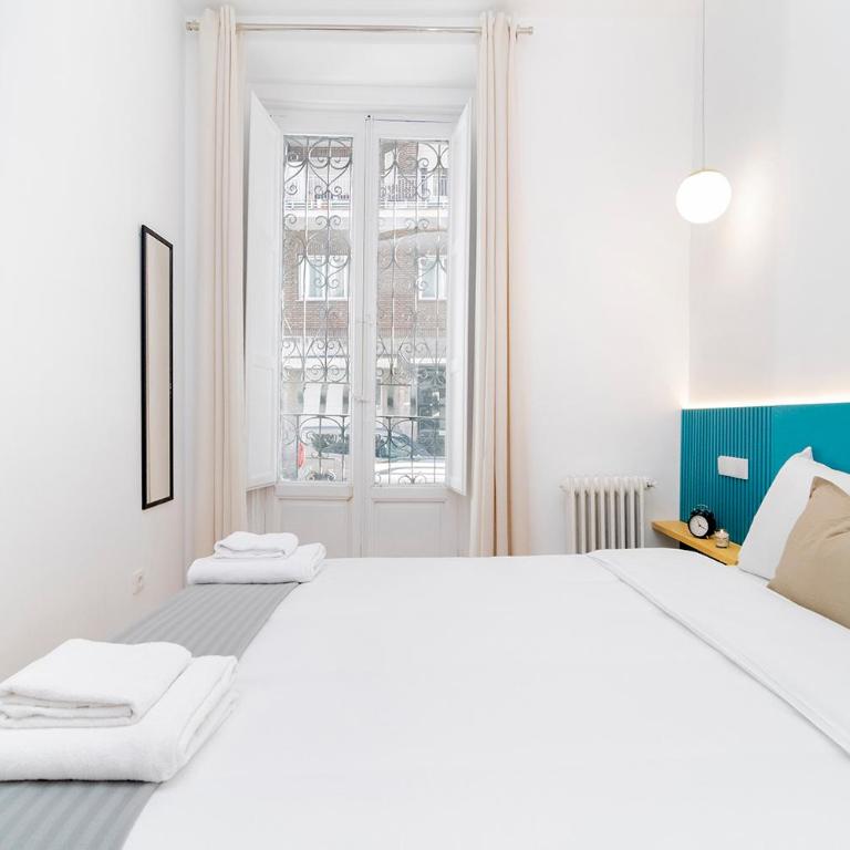 OLBLANC Plaza de España by Batuecas - Habitación Doble Económica - 17