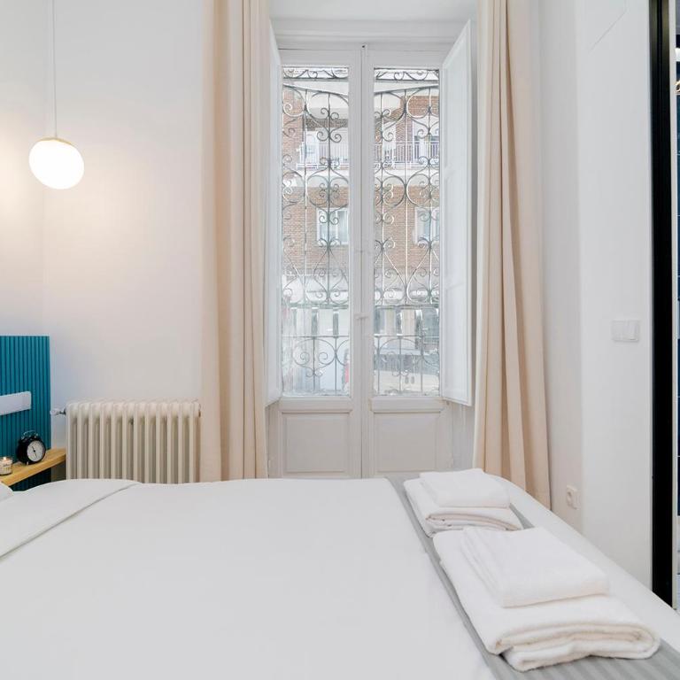 OLBLANC Plaza de España by Batuecas - Habitación Doble Económica - 25