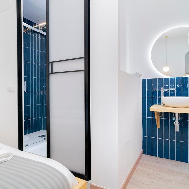 OLBLANC Plaza de España by Batuecas - Habitación Doble Económica - 26