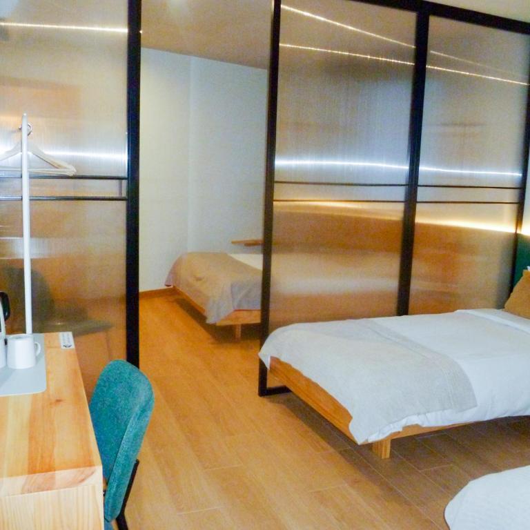 OLBLANC Plaza de España by Batuecas - Habitación Cuádruple con baño privado - 4