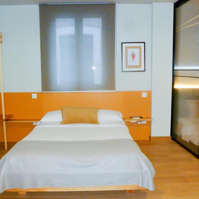 OLBLANC Plaza de España by Batuecas - Habitación Cuádruple con baño privado - 10